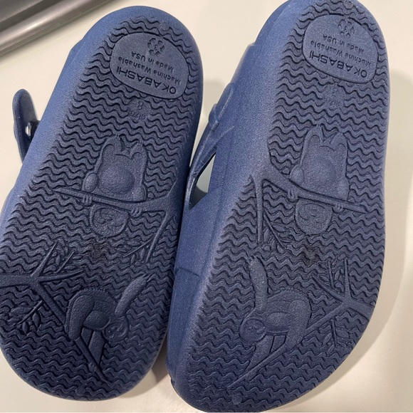 Okabashi Kids size 8 clog style sandal, perfect for puddle jumping! - Picture 2 of 3